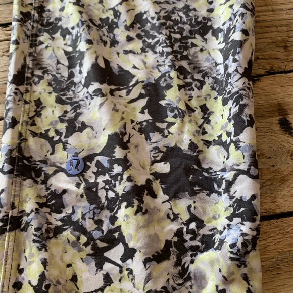 ❌SOLD❌Lululemon drawstring pant - Picture 6 of 9